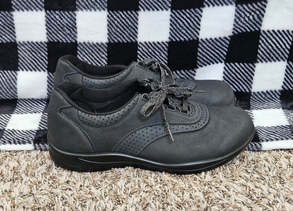 SAS Walk Easy Womens 10W Black Nubuck Leather Comfort Lace Up Walking Shoes
